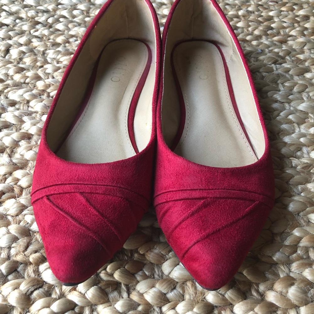 Red, Pointed Toe Flats